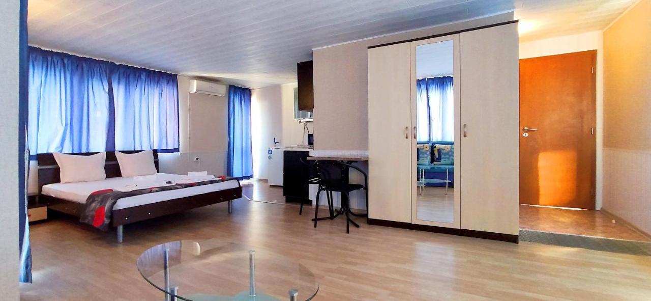 Sineva Guest House 라브다 외부 사진
