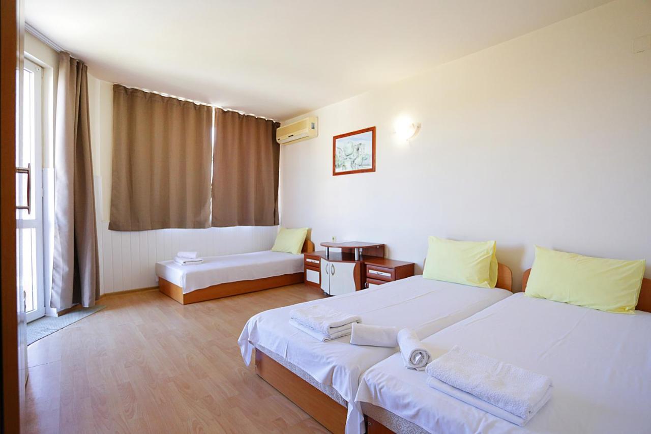 Sineva Guest House 라브다 외부 사진