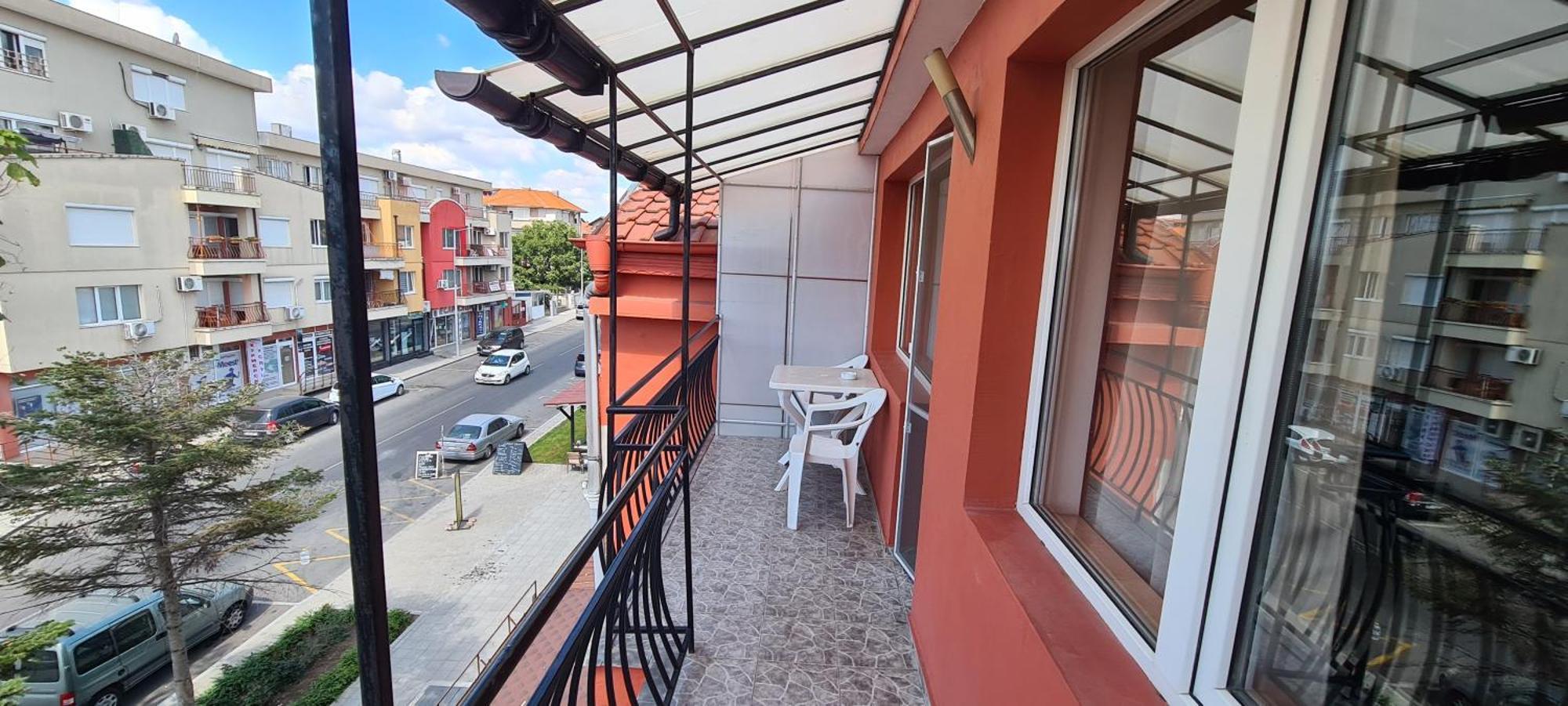 Sineva Guest House 라브다 외부 사진