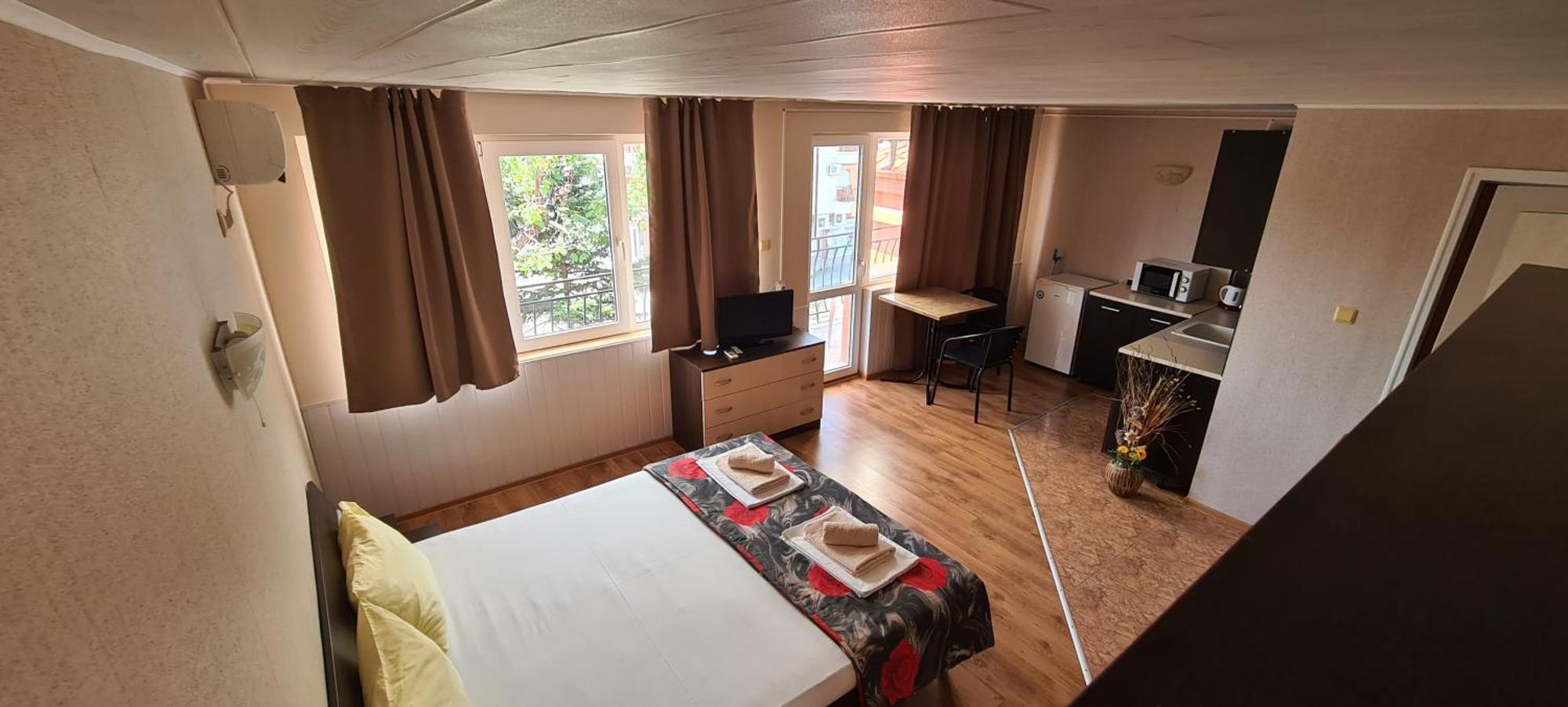 Sineva Guest House 라브다 외부 사진