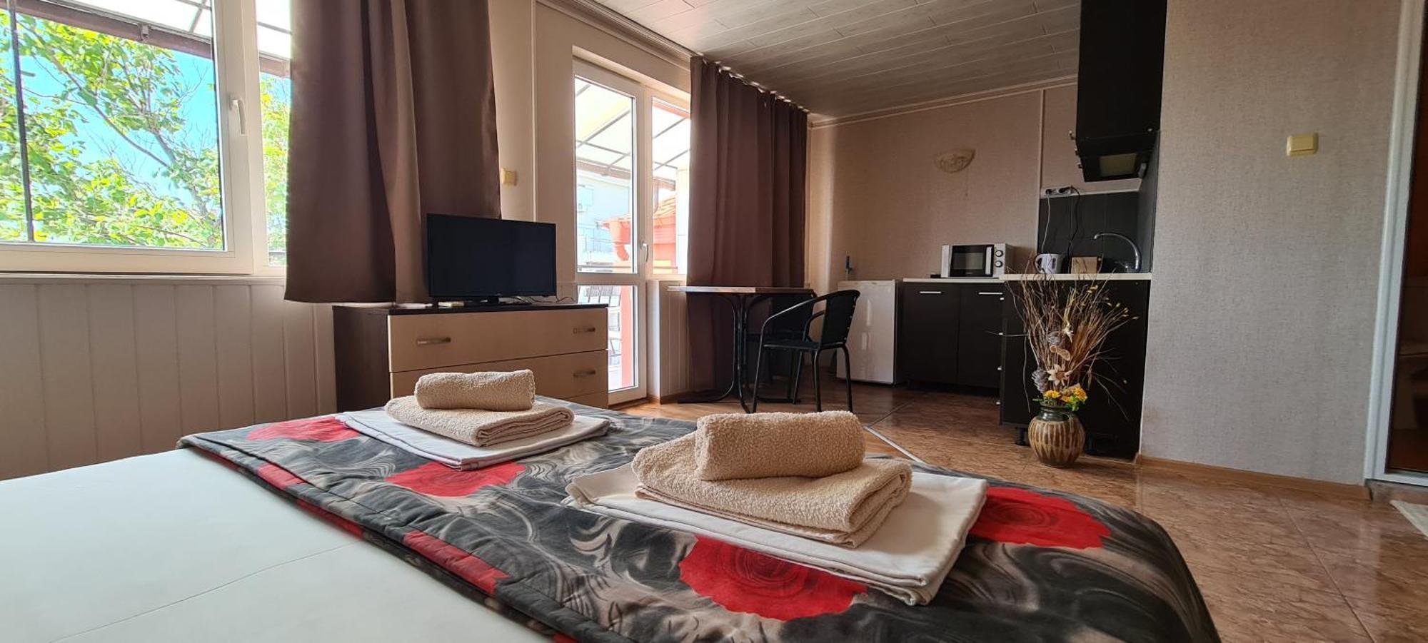 Sineva Guest House 라브다 외부 사진