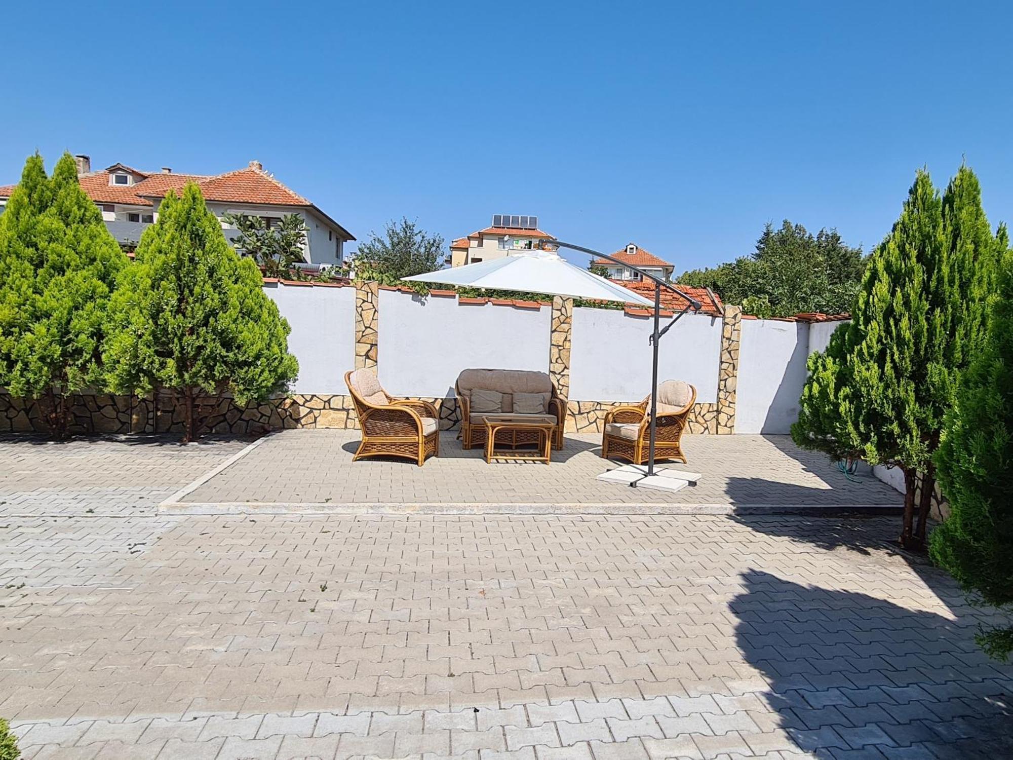 Sineva Guest House 라브다 외부 사진