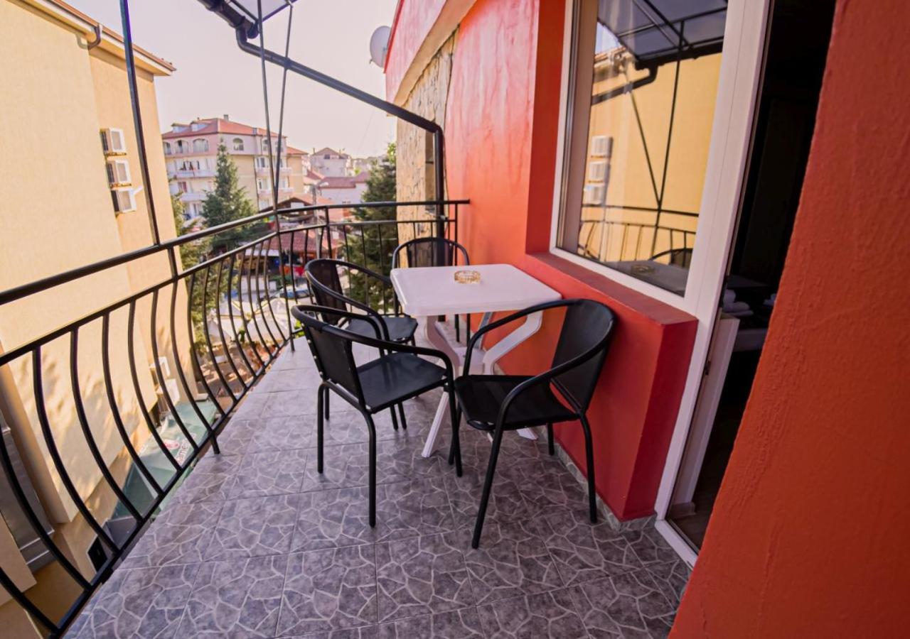 Sineva Guest House 라브다 외부 사진